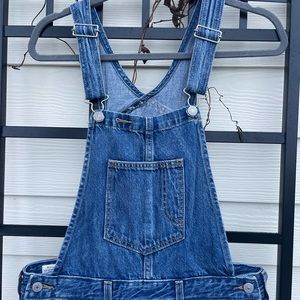 Brand new Levi overalls!!